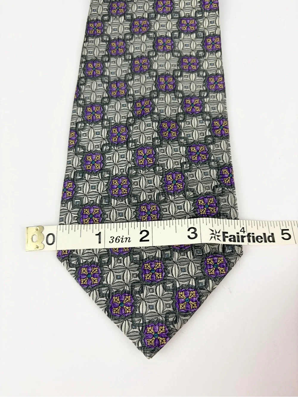 Mark Pendleton Italy Von Maur Purple Grey Polka Dot Hand Made Silk Mens Neck Tie